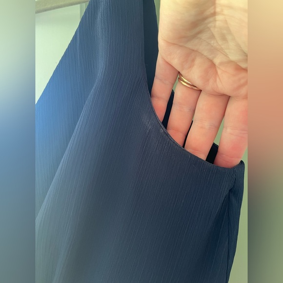 David’s Bridal Ruffle Trim Chiffon Faux Wrap Bridesmaid Dress - Picture 4 of 9